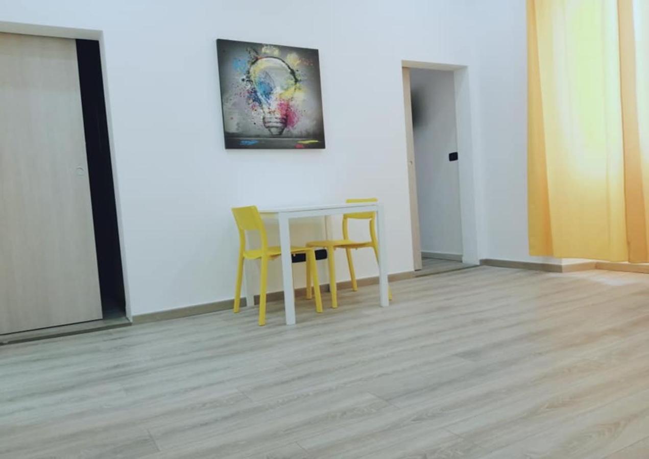 Appartamento Nuovo A 1 Minuto Dal Porto Livorno Exteriér fotografie